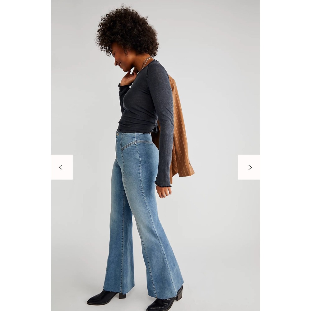 We The Free CRVY Wild Honey Flare jeans 28 raw‎ hem long - Picture 2 of 12